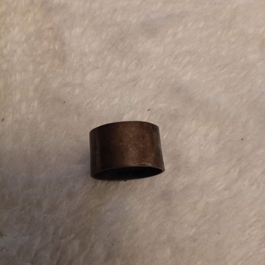 Svensk scarf ring med lejon