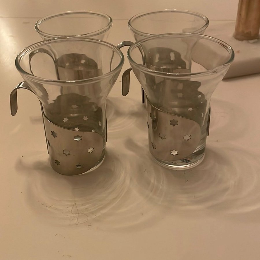 4 st glöggglas med metallhållare