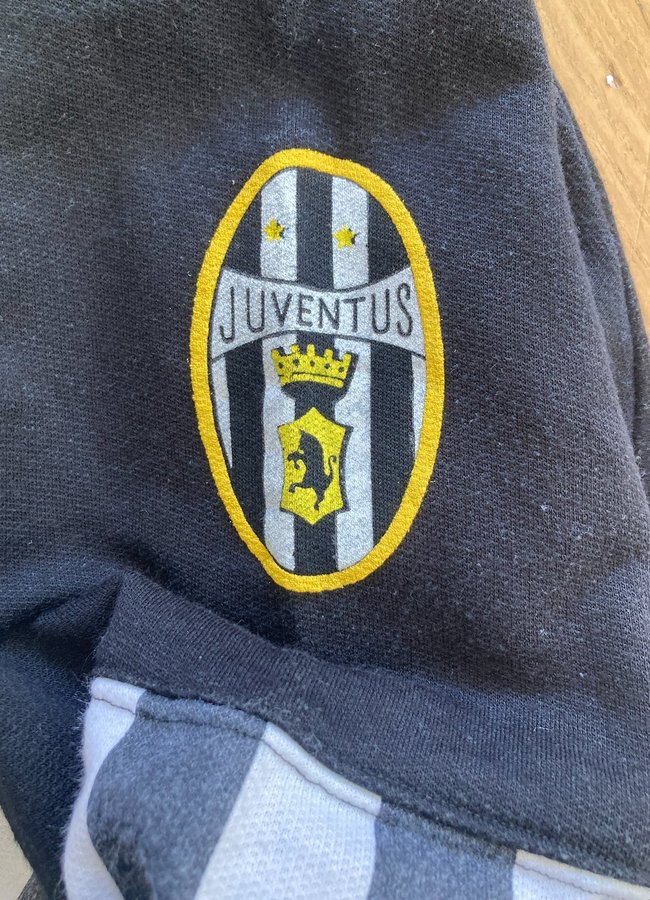 Vintage Juventus svartvit tröja, storlek L