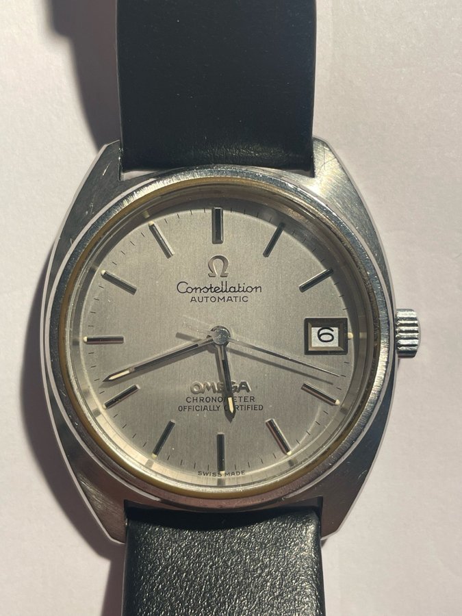 Omega Constellation C-shape