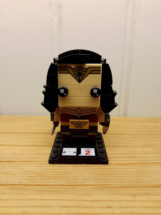 Exklusivt Lego BrickHeadz 41599 Wonder Woman 100% komplett