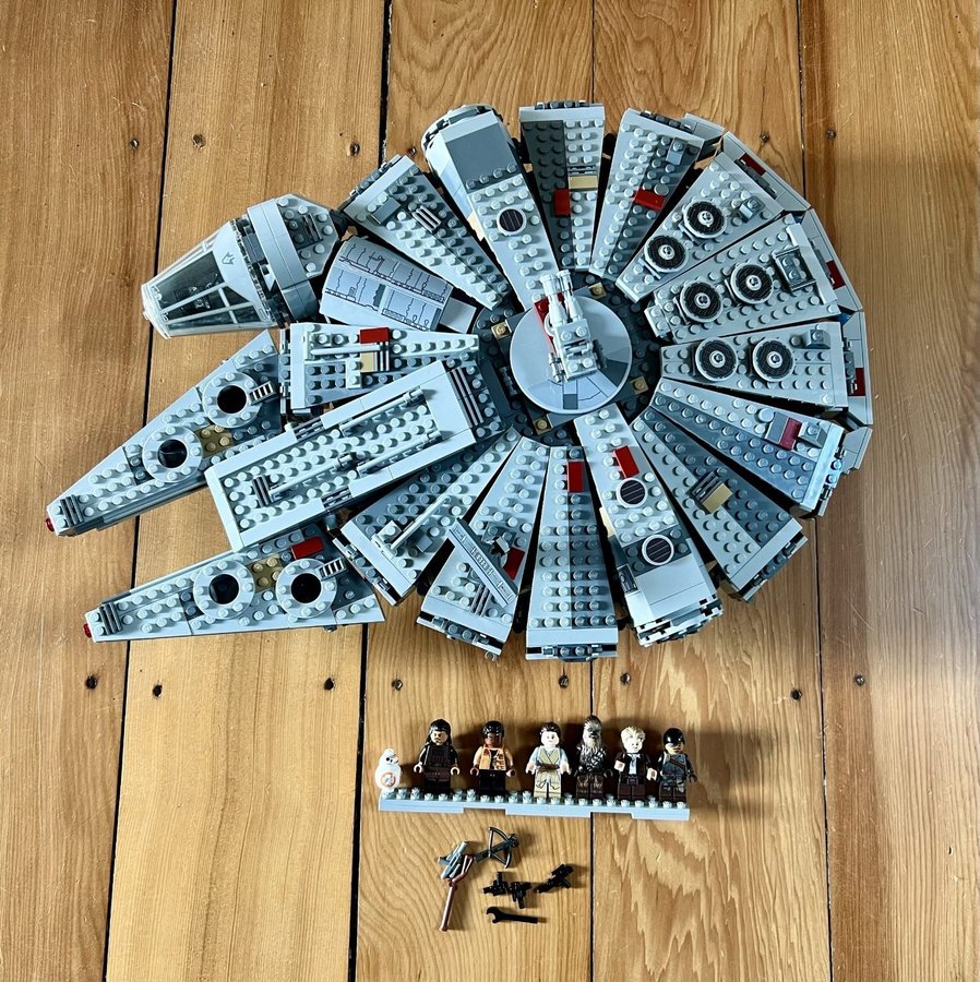 Lego Star Wars Millennium Falcon 75105