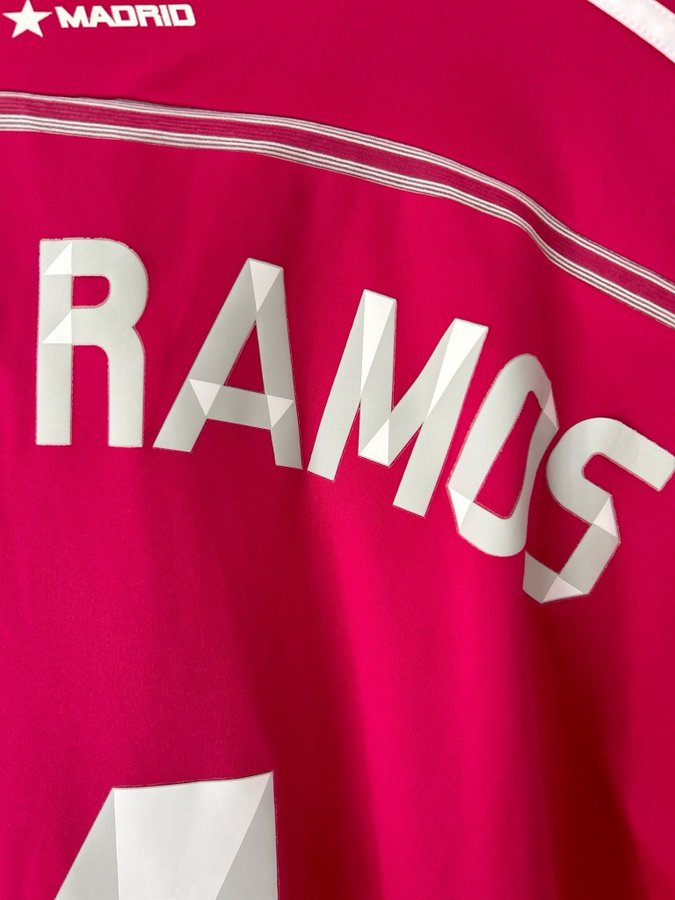 Real Madrid Trøje - Sergio Ramos - Pink - Str L