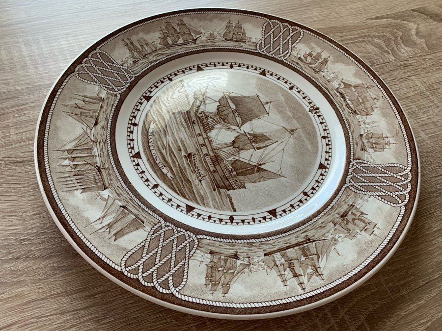 Wedgwood The American Sailing Ship Plates - Mayflower