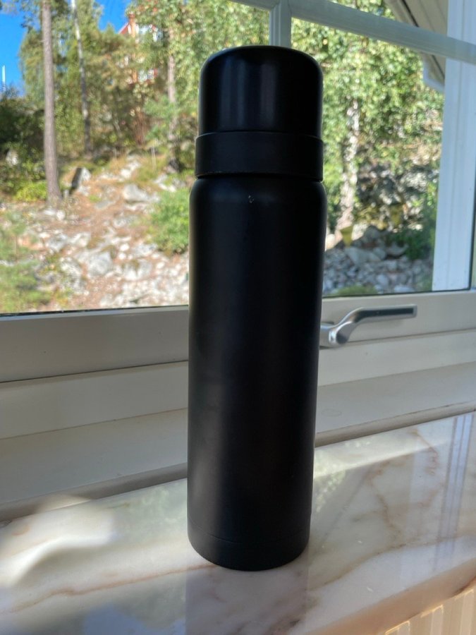 Thermos bottle