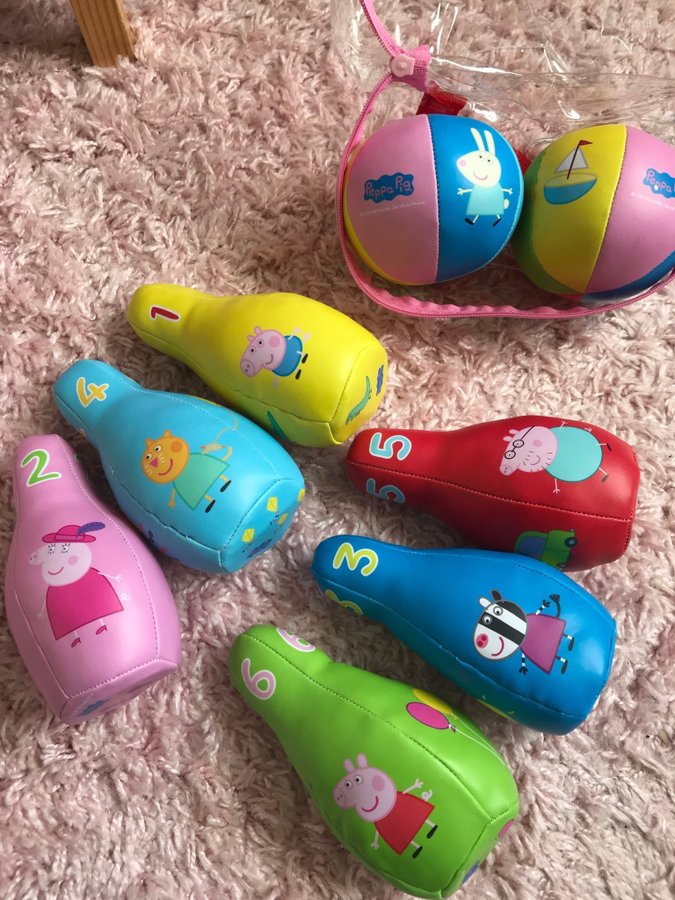 Peppa Pig Bowling Set