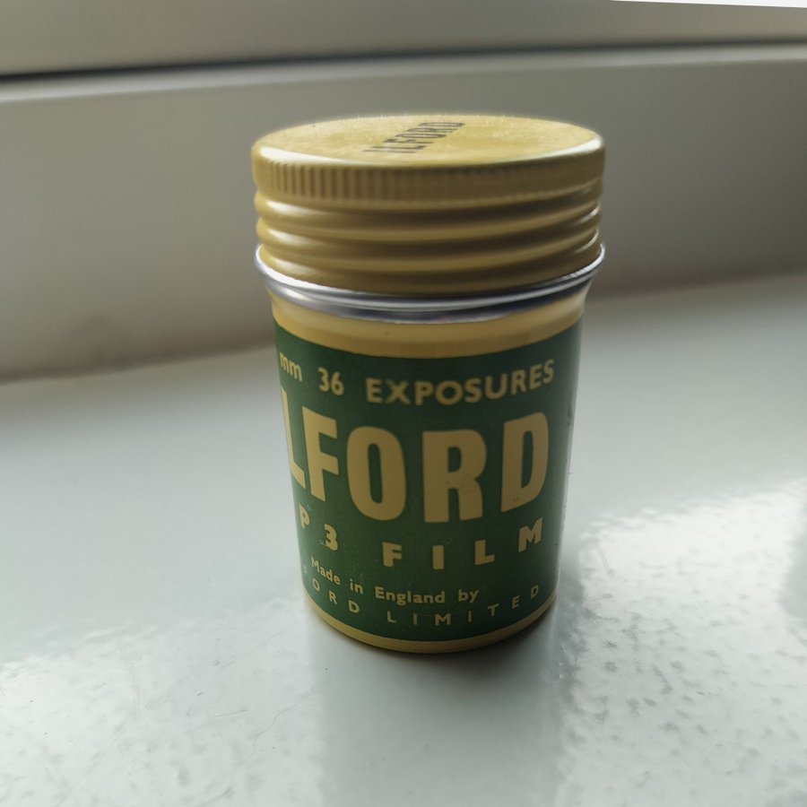 ILFORD HP3 filmburk