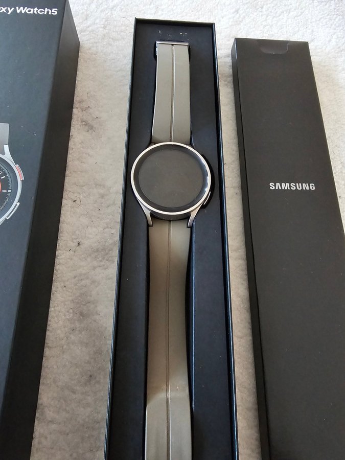 Samsung Galaxy Watch5 Pro Titan LTE 45mm