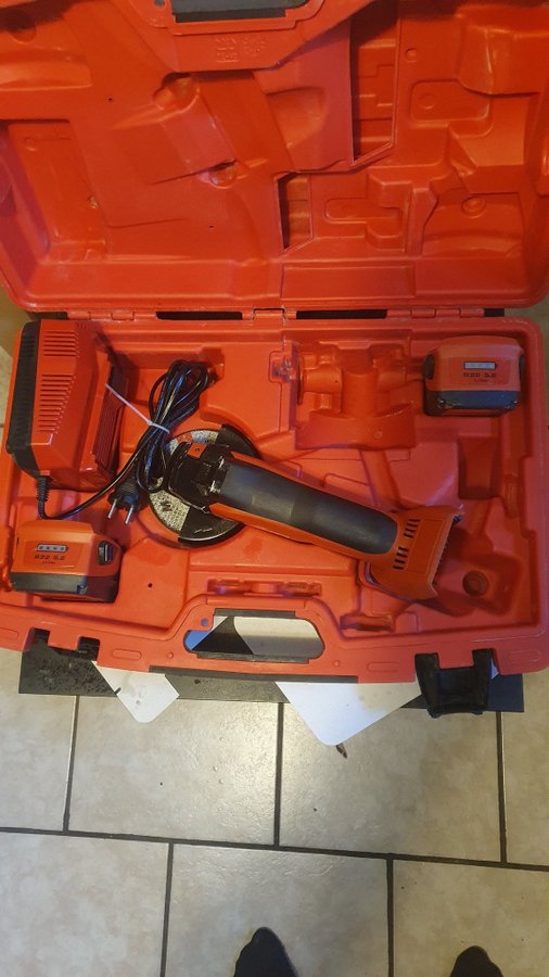 HILTI AG125 A-22 Vinkelslip