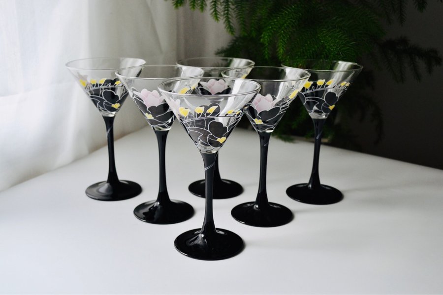 6 st MARTINIGLAS/ COCKTAILGLAS ”DOMINO ANAIS” svart fot Luminarc Frankrike