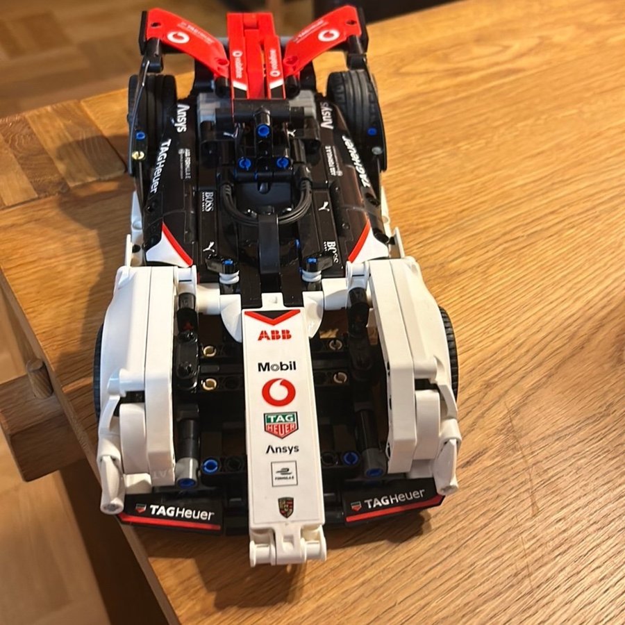 Lego Technic 42137 Porsche 919 Hybrid