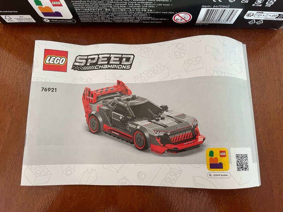 LEGO Speed Champions 76921 Audi e-tron quattro