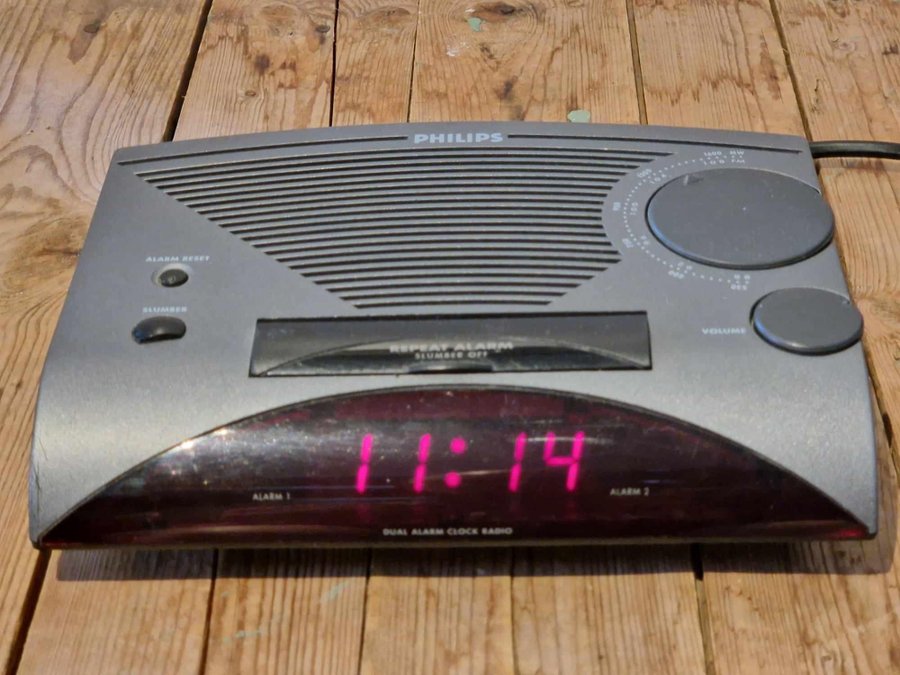 KLOCKRADIO VÄCKARKLOCKA PHILIPS DUBBLA LARM 230V