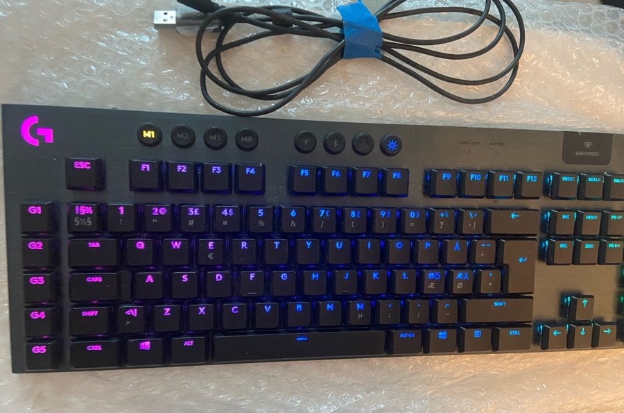 Gaming tangentbord Logitech G915 Lightspeed (Tactile)