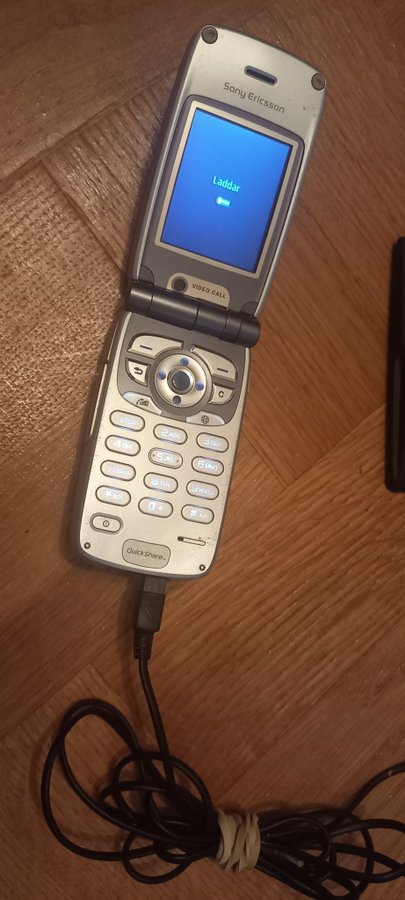 Sony Ericsson mobiltelefon z1010