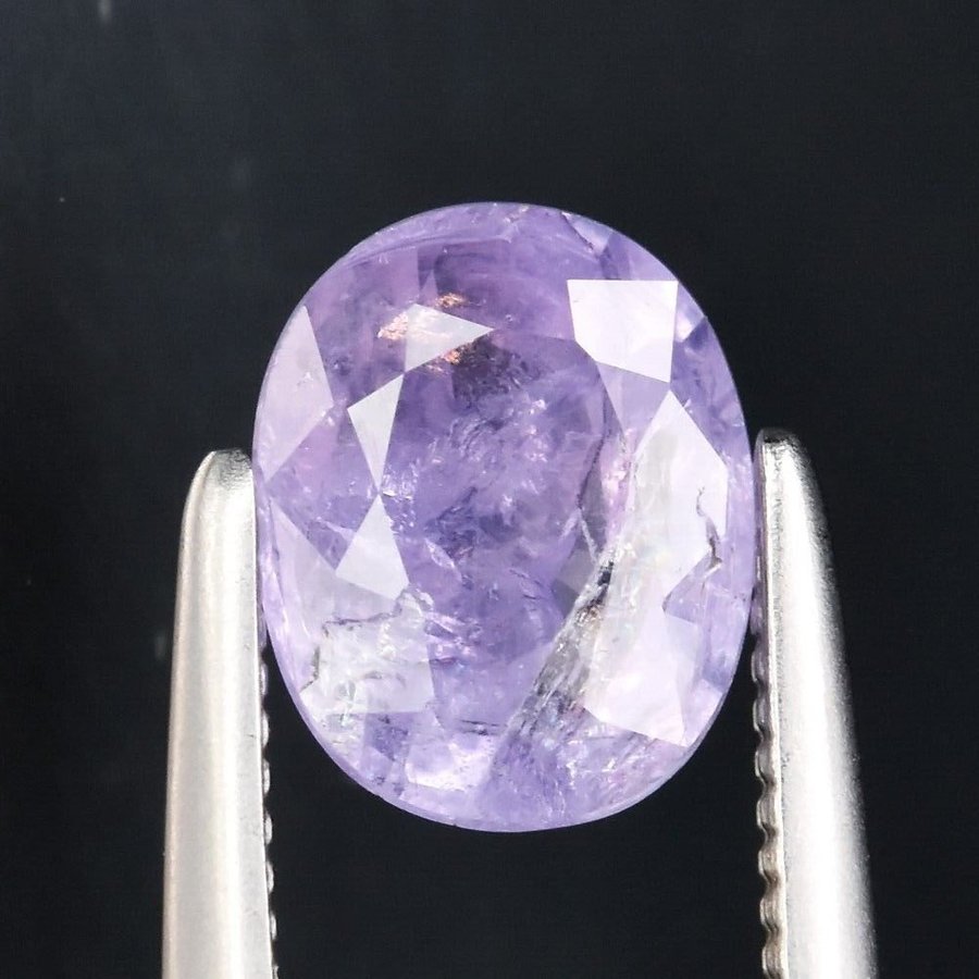 Safir 0,91Ct. Lila