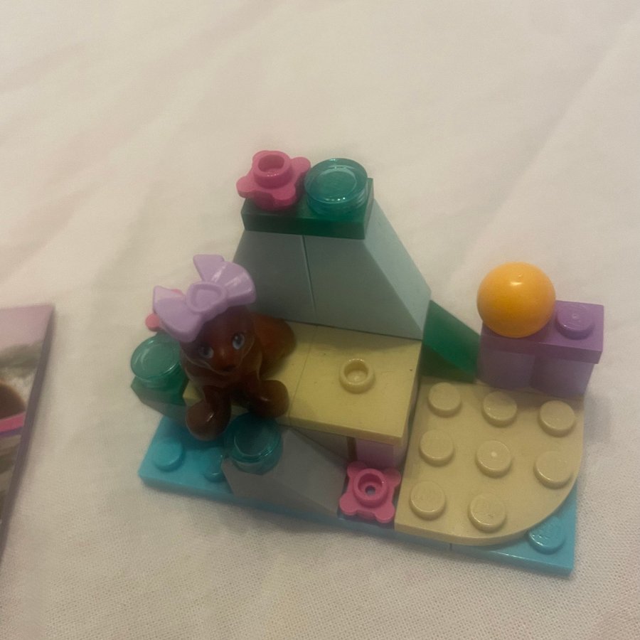 LEGO Friends Sälens lilla klippa 41047 - komplett!