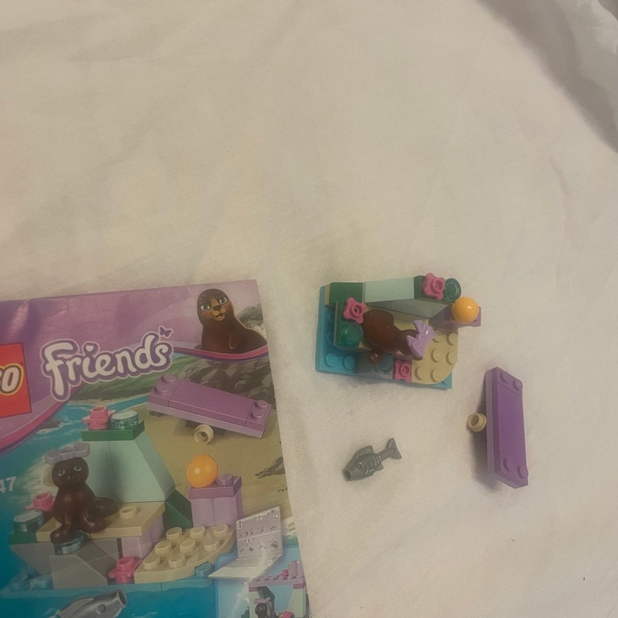 LEGO Friends Sälens lilla klippa 41047 - komplett!