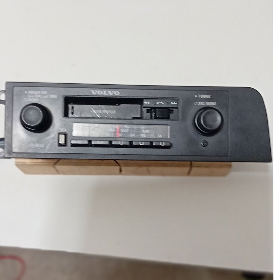 Volvo 240 orginal Bilstereo cr-3033