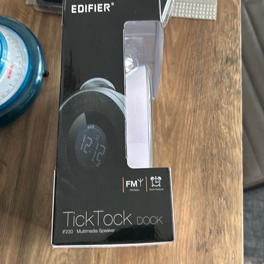 Edifier TickTock Dock IF230 Multimedia Speaker