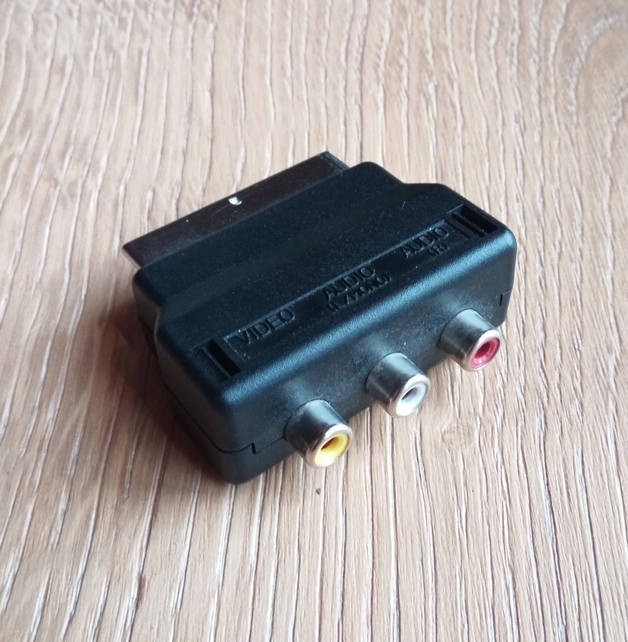 Komposit till SCART-adapter