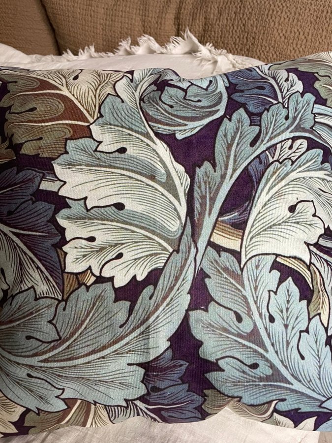 Kuddfodral William Morris print sammet