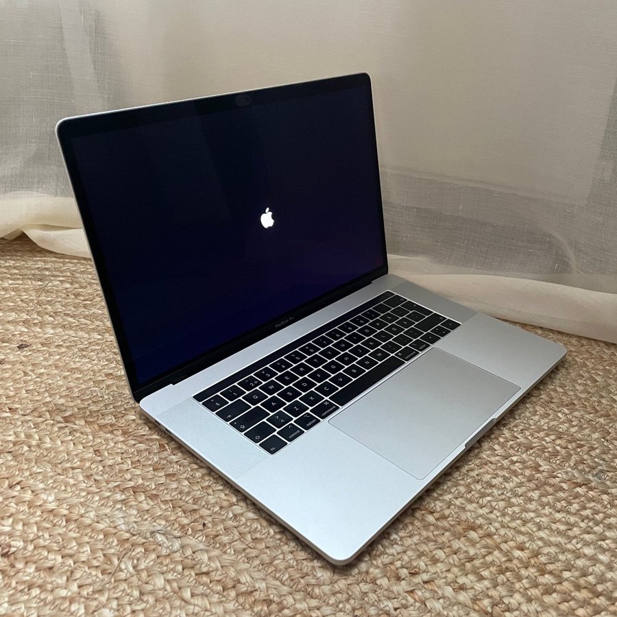 MacBook Pro 15” 2019