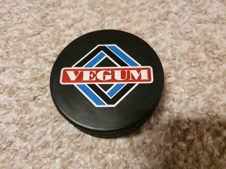 Eishockey Puck Vegum made in Slowakei