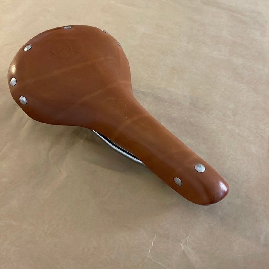 BLB Mosquito Race Saddle Tan