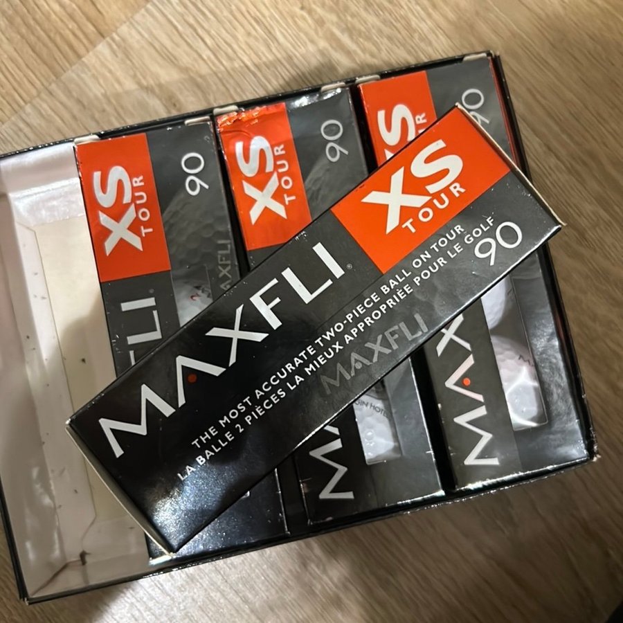 4 paket Maxfli XS Tour golfbollar totalt 12 st golfbollar