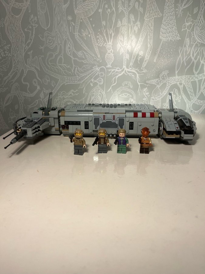 Lego star wars resistance troop transporter