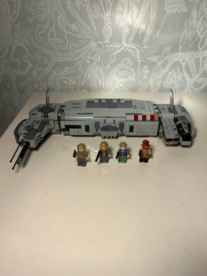 Lego star wars resistance troop transporter