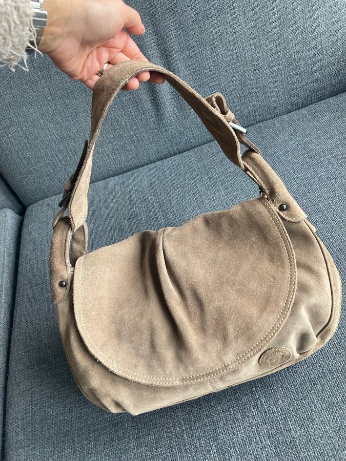 Camel colour/ taupe suede leather shoulder bag