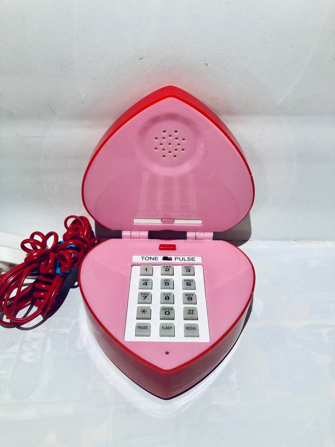 Hjärtformad Telefon - Retro / Vinted Phone