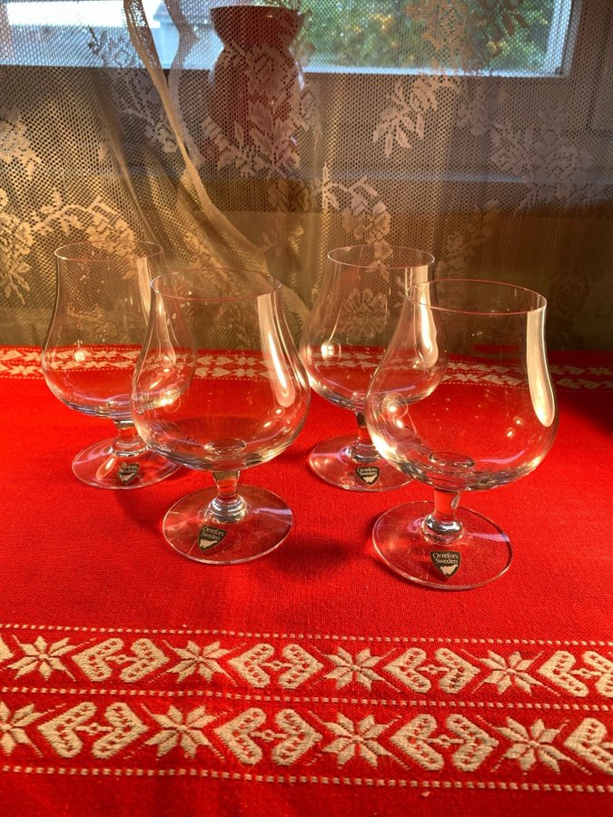 RETRO FYRA STYCKEN ORREFORS GLAS KONJAK COGNAC KONJAKSKUPOR