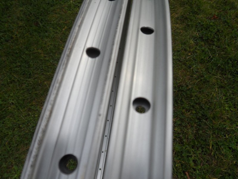 Aluminiumfälgar storlek 622 mm Dubbelbottnade