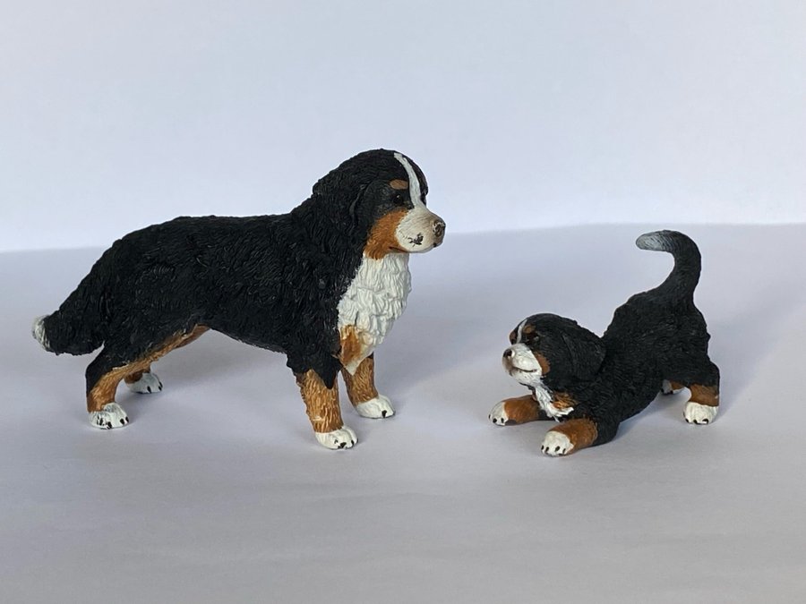 Hundar, Hund, Valp, Berner sennenhund, Schleich, Figur, Dockskåp husdjur