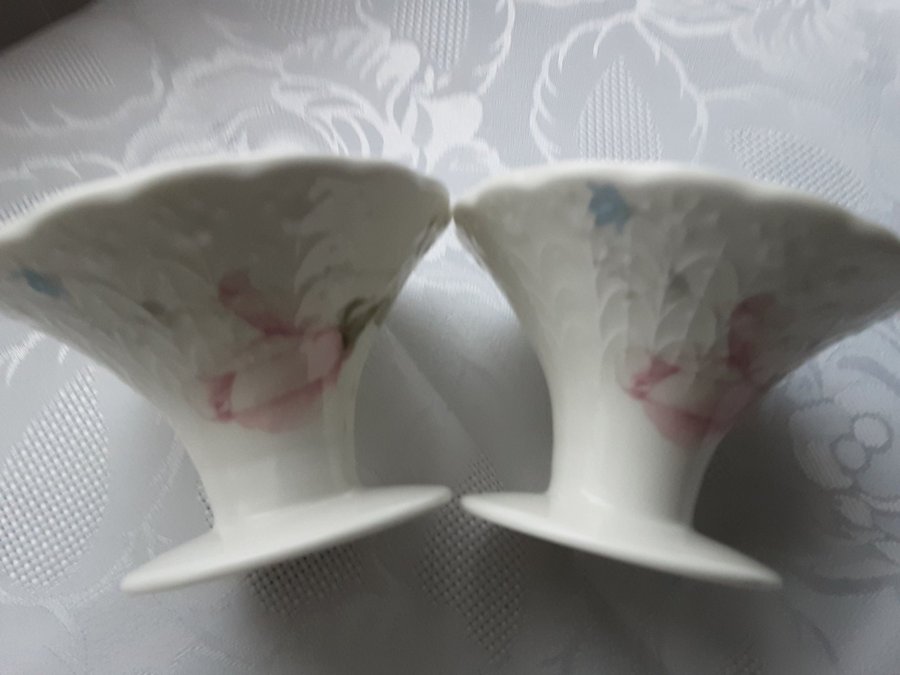 2 st fina ljusstakar Narumi Rosa Somnium Bone China Japan.