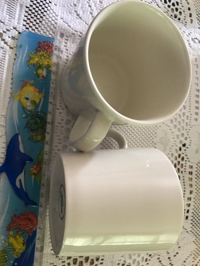 två kaffekoppar från Iittala