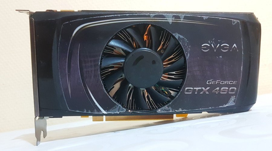 EVGA GeForce GTX 460 01G-P3-1370-ER -(PCI-E) - Grafikkort