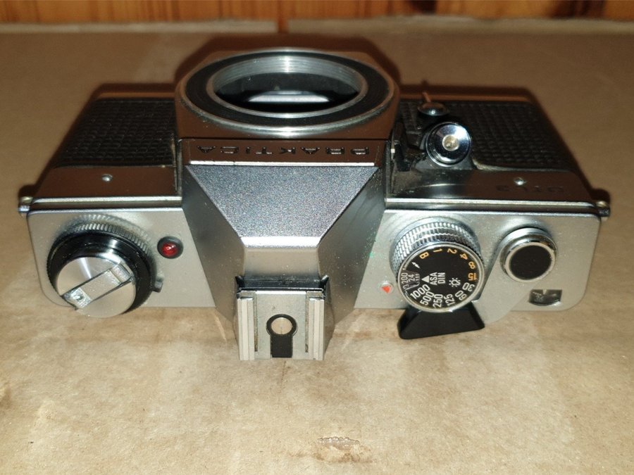 Praktica DTL3 kamerahus