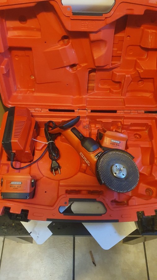 HILTI AG125 A-22 Vinkelslip