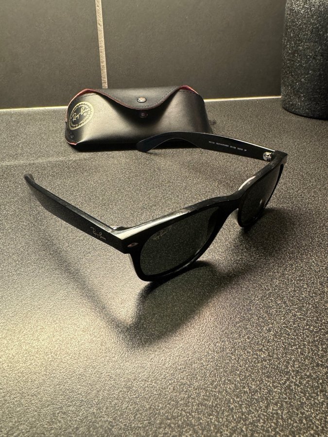 Ray-Ban New Wayfarer solglasögon