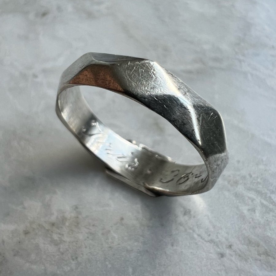 Silver ring stämplad Kattfot S  fler