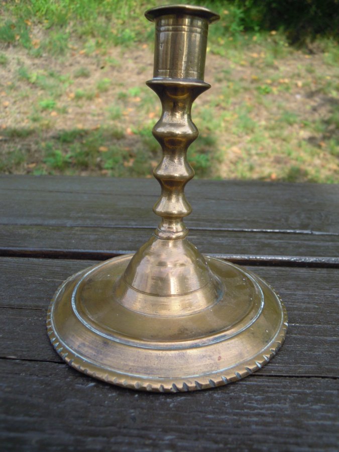 Barockljusstake 1600-tal.