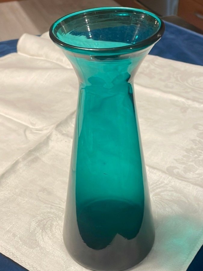 Unbranded decorative vase in deep bottle green