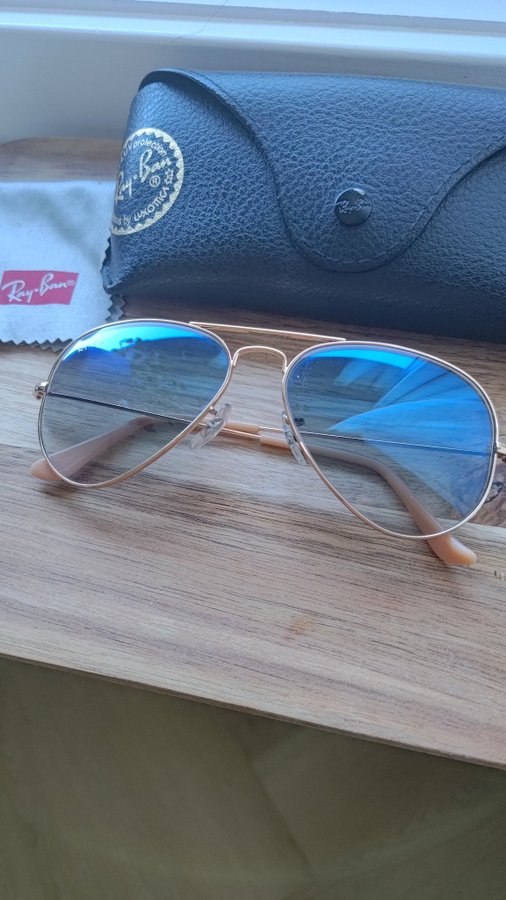 Ray-Ban Aviator 3025