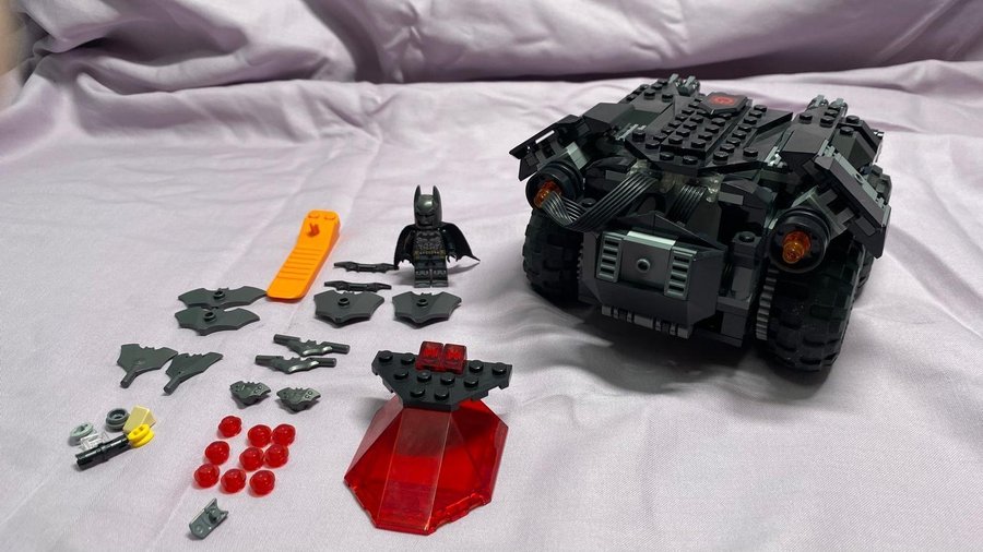 LEGO 76112 superhjältar appstyrd Batmobile