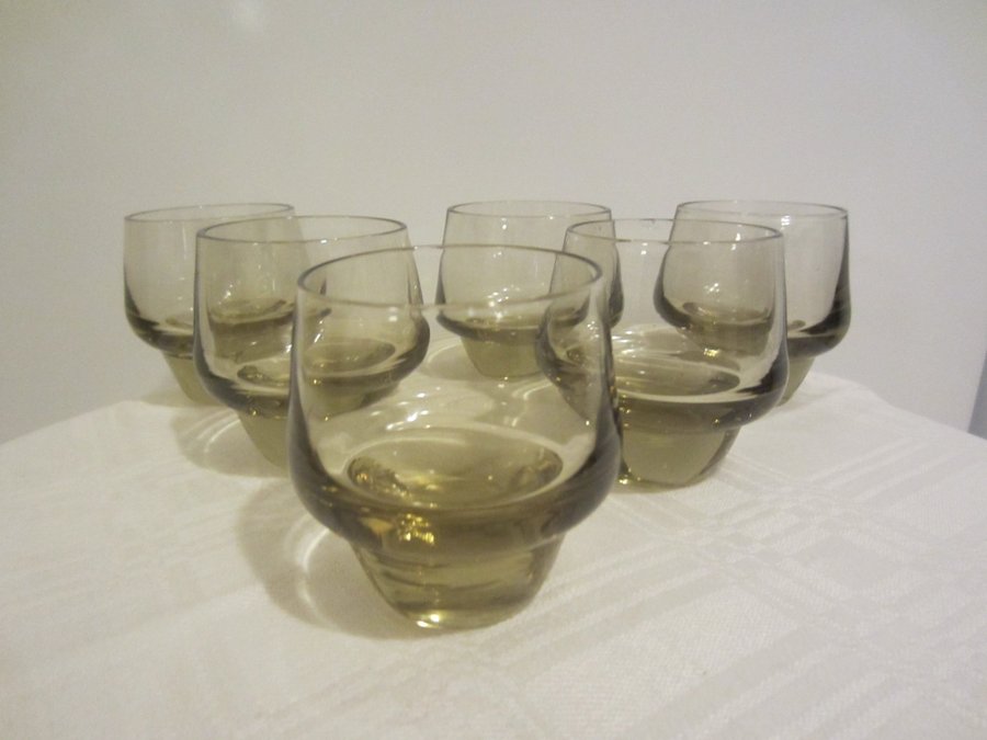 EKENÄS Glashytta Retro Whisky glas Design J O Lake. 1950-1960.