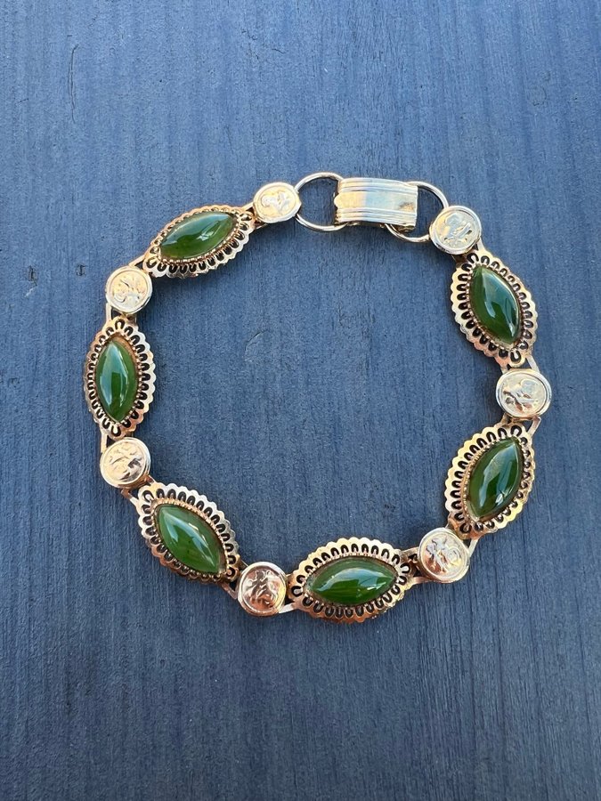 Vintage guldpläterad armband med jade stenar